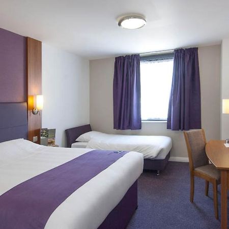 Premier Inn Glenrothes Eksteriør bilde