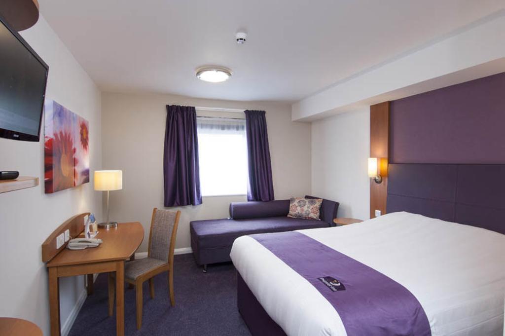 Premier Inn Glenrothes Eksteriør bilde