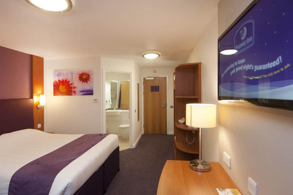 Premier Inn Glenrothes Eksteriør bilde