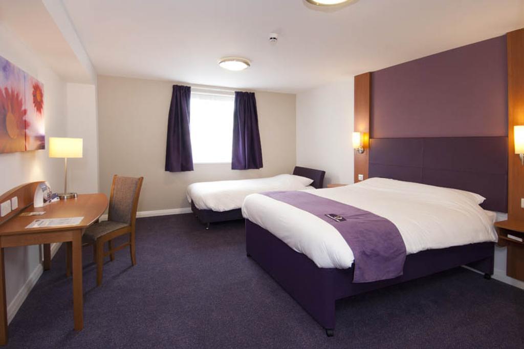 Premier Inn Glenrothes Eksteriør bilde