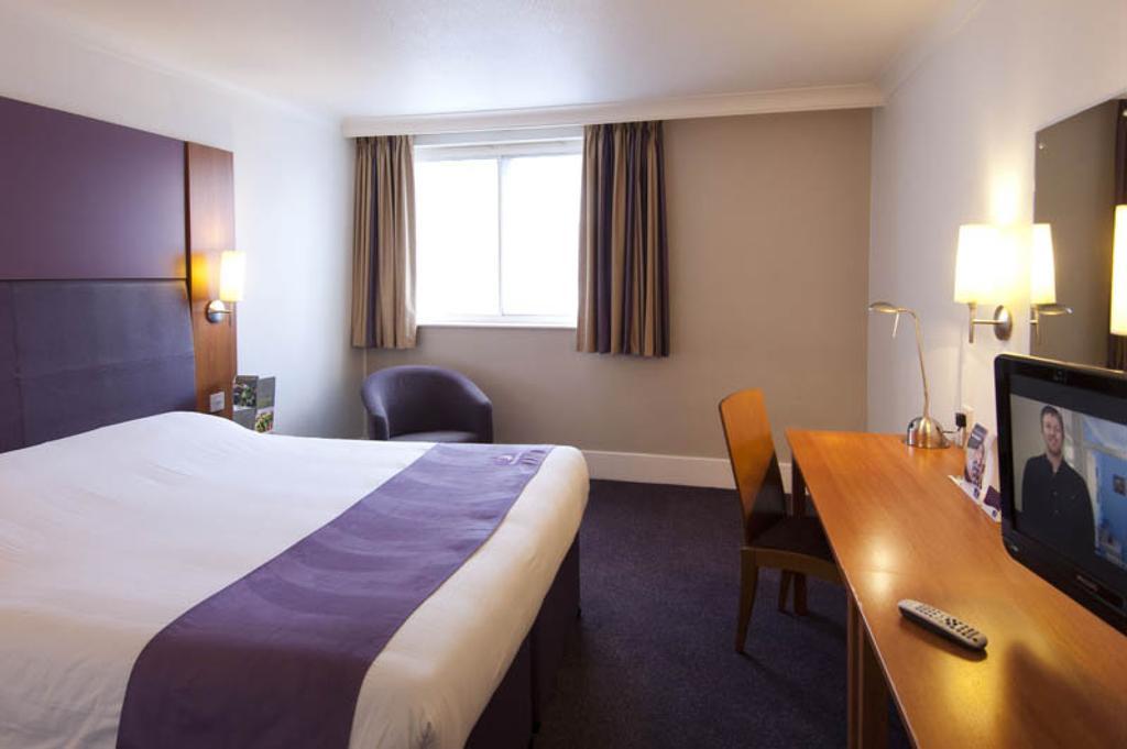Premier Inn Glenrothes Eksteriør bilde